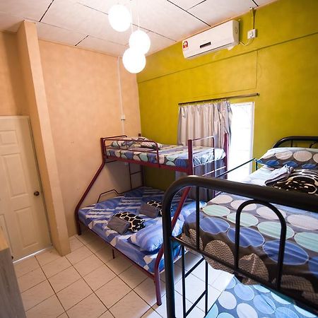 Kemaman Lodge & Cafe Chukai ภายนอก รูปภาพ