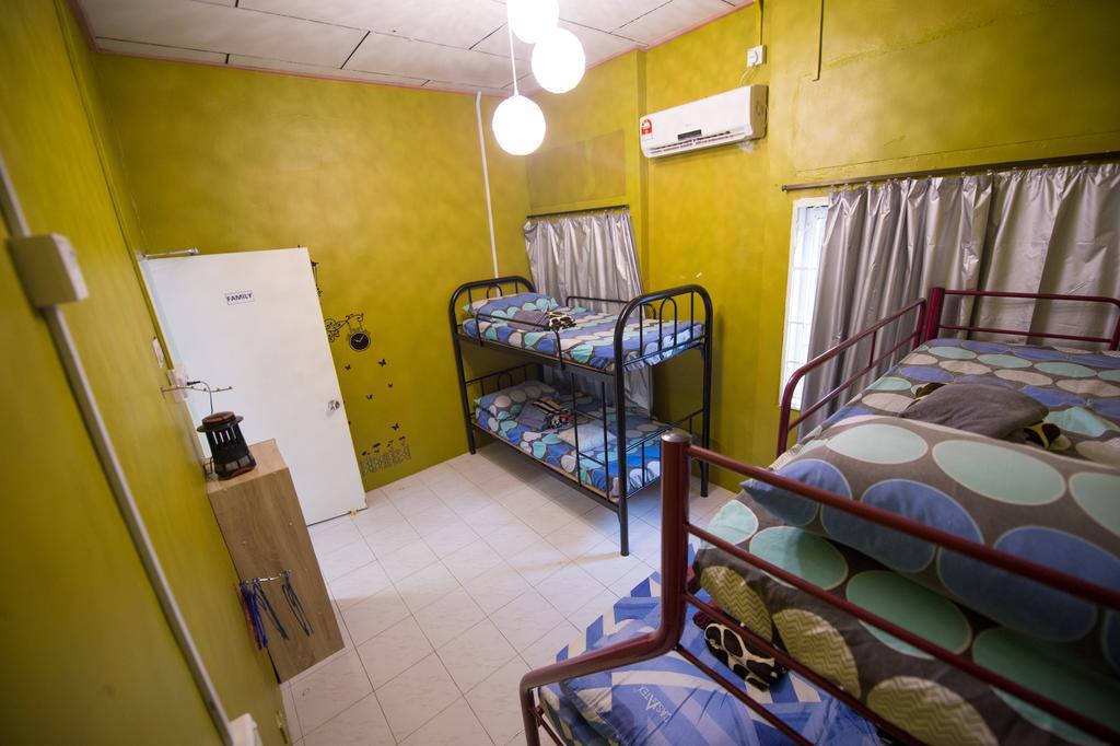 Kemaman Lodge & Cafe Chukai ภายนอก รูปภาพ